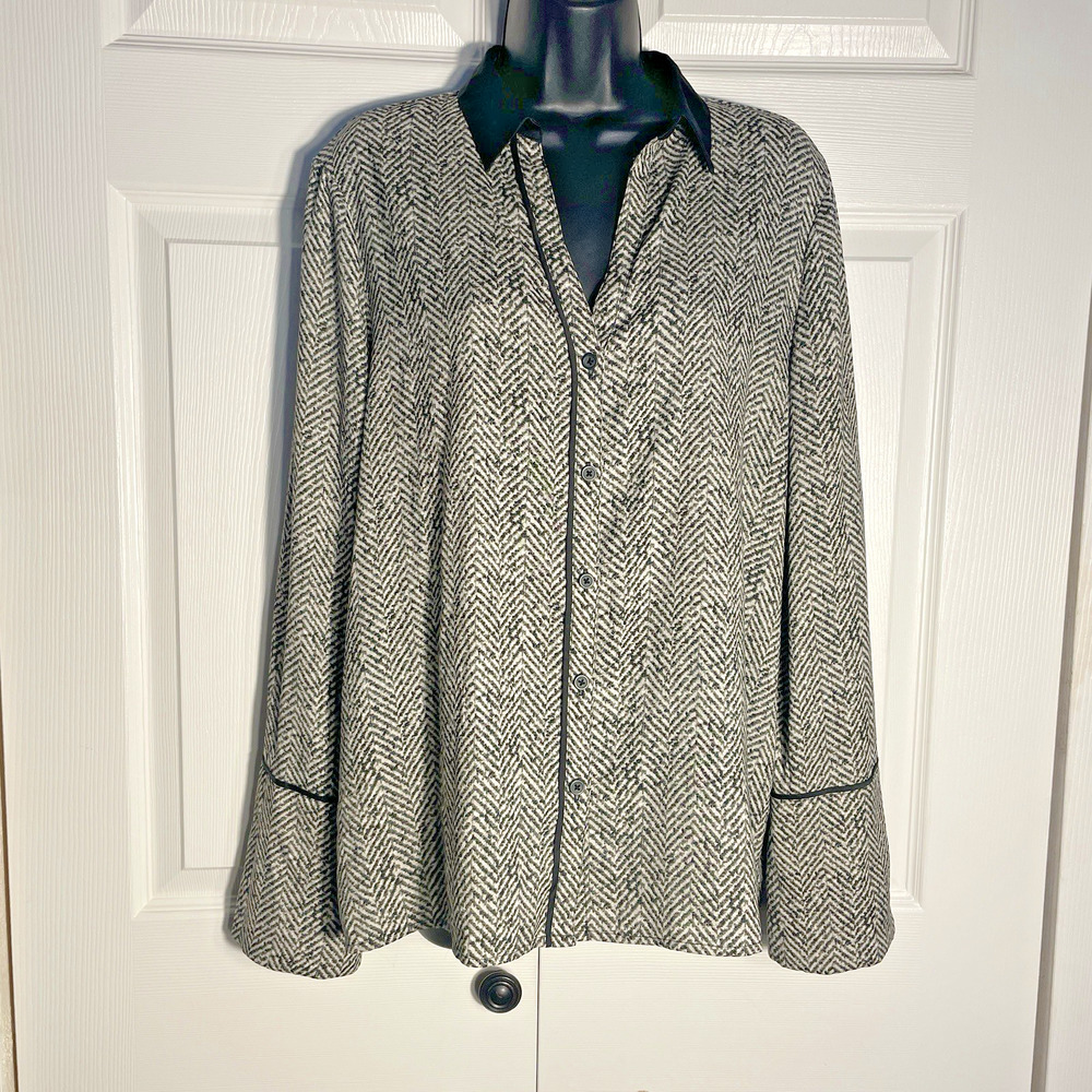 DKNY Button Up Shirt Women L Black Gray Geometric Lightweight Long Sleeve Blouse